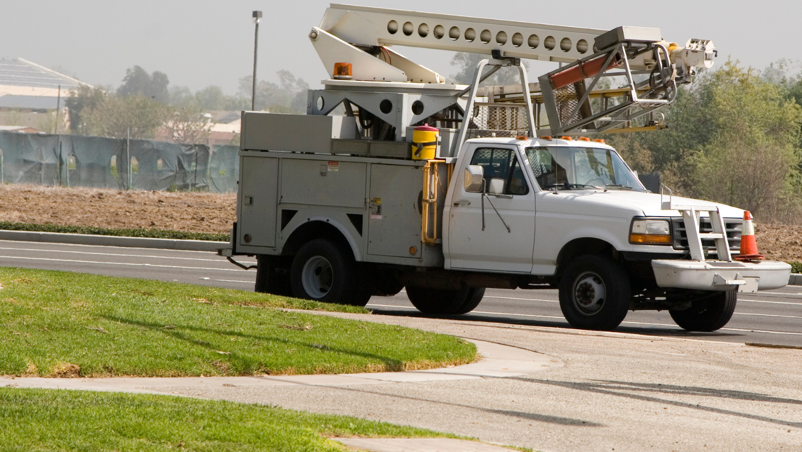 Roofing Service Unit: How to Launch and Scale